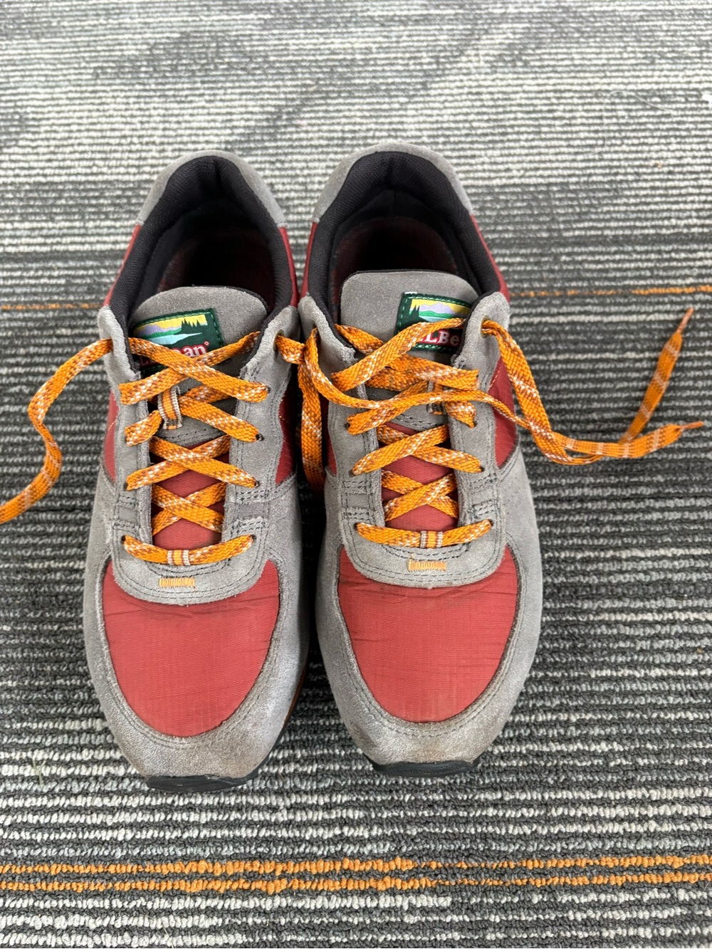 Woman’s L.L Bean Katahdin Suede Hiking Trail Sneakers Gray Orange Size 8.5